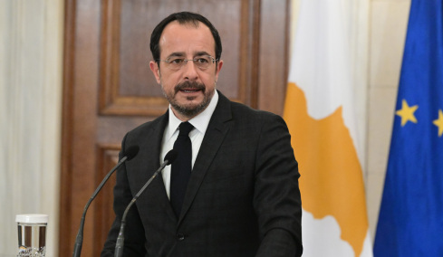 Κλυδωνίζεται η Κύπρος από το βίντεο με τις μίζες στο Προεδρικό: Στις έρευνες η ΚΥΠ, νυχτερινή σύσκεψη υπό τον Χριστοδουλίδη, βλέπουν ρωσικό δάκτυλο