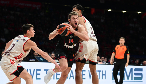 Ολυμπιακός - Μπάγερν Μονάχου 95-80: Επέστρεψε στις νίκες, έχασε τον Μόρις 