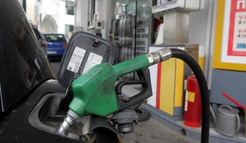 Τι σημαίνουν για τους Έλληνες καταναλωτές οι εξελίξεις σε Βενεζουέλα και Ιράν
