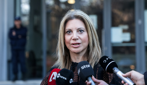 Καρυστιανού: Το Σύνταγμα της χώρας έχει γίνει κουρελόχαρτο, καταργήστε το Άρθρο 86 για την ατιμωρησία των πολιτικών
