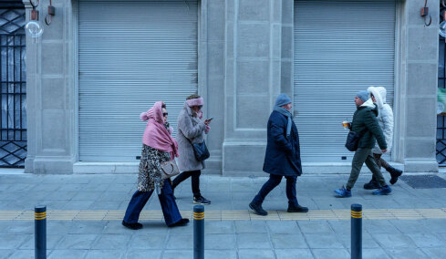 Ψυχρές αέριες μάζες φέρνουν βαρυχειμωνιά από την Κυριακή σε όλη τη χώρα: Δείτε χάρτες, σε ποιες περιοχές θα πέσει ραγδαία η θερμοκρασία