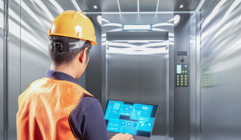 Καλοπληρωμένες δουλειές, χωρίς πτυχίο: Τα 15 επαγγέλματα με προοπτικές ανάπτυξης