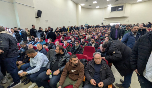 Ναι στον διάλογο, όχι στο συλλαλητήριο την Τρίτη, αποφάσισαν οι αγρότες