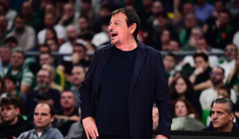 Αταμάν: «Να συγχαρώ τον Ολυμπιακό που κέρδισε με 40 πόντους, αν είσαι μεγάλη ομάδα, παίζεις όπως εκείνος και στο πρωτάθλημα»
