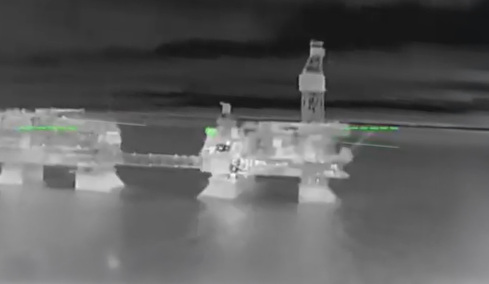 Οι Ουκρανοί έπληξαν πλατφόρμες πετρελαίου της ρωσικής Lukoil στην Κασπία, δείτε βίντεο