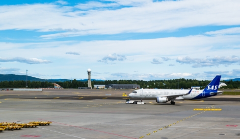 Συναγερμός στο αεροδρόμιο του Όσλο: Έκλεισε διάδρομος μετά τον εντοπισμό ενός drone
