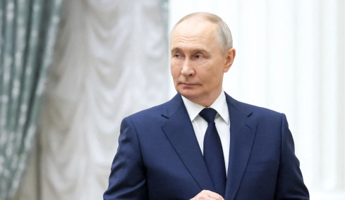 Ανάλυση του Guardian: Γιατί η ρωσική οικονομία δεν θα καταρρεύσει ακόμα κι αν πέσουν απότομα οι τιμές του πετρελαίου