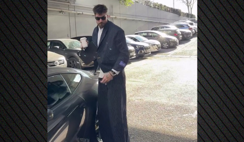 Παναθηναϊκός: Ο Χουάντσο έφτασε στο ΟΑΚΑ με Ferrari για το ματς κόντρα στο Περιστέρι