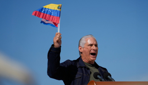 Η Κούβα δέχεται επιθέσεις από τις ΗΠΑ 66 χρόνια, είναι έτοιμη να υπερασπιστεί την πατρίδα μέχρι την τελευταία ρανίδα αίματος, απαντά η Αβάνα στον Τραμπ