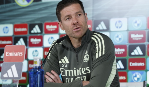 Τέλος ο Τσάμπι Αλόνσο από τη Ρεάλ μετά την ήττα στο Clasico, αναλαμβάνει ο Αρμπελόα
