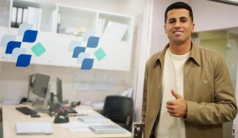 Ο Ζοάο Κανσέλο επέστρεψε στη Μπαρτσελόνα: Πέρασε τα ιατρικά, παρουσιάζεται την Τρίτη
