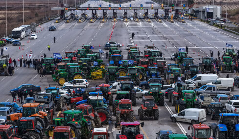 Τίναξαν στον αέρα τη συνάντηση με Μητσοτάκη οι αγροτοσυνδικαλιστές, σχεδιάζουν κλιμάκωση με νέα μπλόκα