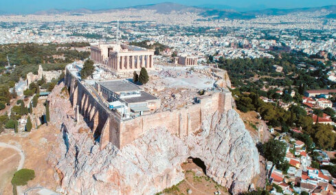 Ανοίγει ξανά το παλαιό μουσείο της Ακρόπολης μαζί με κλειστές περιοχές, διαδρομές και μνημεία του Ιερού Βράχου