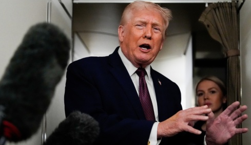 Τραμπ: Κάποια στιγμή θα συναντηθώ με την προσωρινή πρόεδρο της Βενεζουέλας 