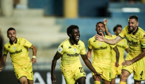 Στην Αθήνα με Μορόν αλλά χωρίς Μισεουί και Μεντίλ ο Άρης για το Κύπελλο με τον Παναθηναϊκό
