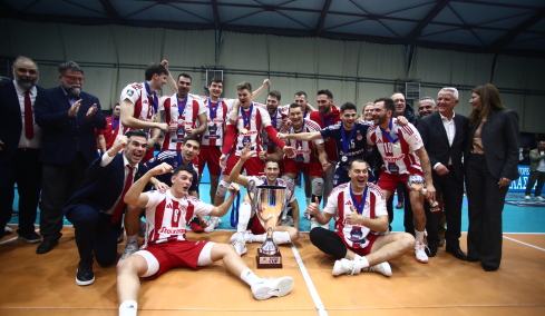 Στον Ολυμπιακό με τρομερή ανατροπή το Σούπερ Καπ του βόλεϊ ανδρών, 3-2 σετ τον Παναθηναϊκό 