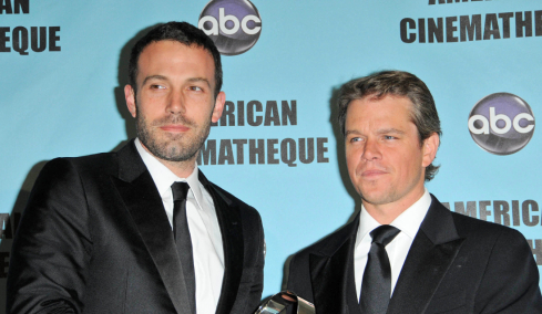 Μπεν Άφλεκ για τη στήριξη του Ματ Ντέιμον στα διαζύγιά του και στον εθισμό του με το αλκοόλ: Σημαίνει πολλά για εμένα
