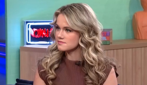 Victoria Anastasia: Η πρόκριση στον ελληνικό τελικό της Eurovision και η εμφάνιση σε ταινία της Τζένιφερ Λόπεζ