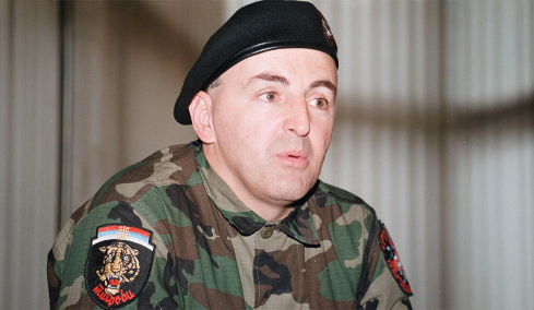 Αρκάν: Ο άρχοντας του πολέμου, οι «Τίγρεις», οι σφαγές και η εκτέλεση με τρεις σφαίρες