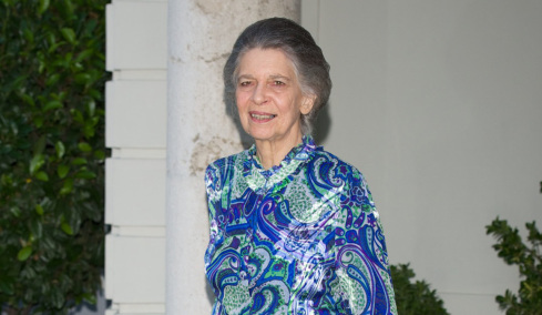 Η «θεία Πέκου» που έζησε έξω από κάθε πρωτόκολλο: Ποια ήταν η αντισυμβατική και εκκεντρική πριγκίπισσα Ειρήνη