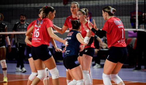 Βόλεϊ: Ο Πανιώνιος πανηγύρισε ιστορική πρόκριση στους 8 του Challenge Cup γυναικών, δείτε βίντεο
