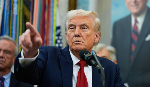 Ο Τραμπ θέλει 1 δισ. δολάρια από κάθε κράτος για να γίνει μέλος στο Συμβούλιο Ειρήνης