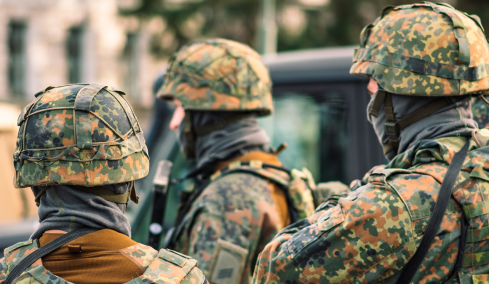 Οι 8 ευρωπαϊκές χώρες που έστειλαν στρατιωτικούς στη Γροιλανδία απαντούν στον Τραμπ: Στηρίζουμε την ασφάλεια στην Αρκτική, υπονομεύεις τις σχέσεις Ευρώπης-ΗΠΑ