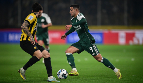 ΑΕΚ - Παναθηναϊκός 1-0 (Α' ημίχρονο): Σε θέση οδηγού με Γιόβιτς η Ένωση, Live 