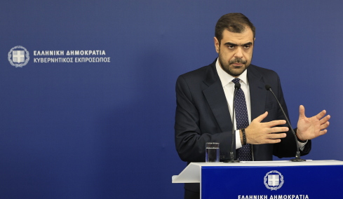 Μαρινάκης: Εγκρίθηκαν οι τέσσερις συμβάσεις για τους υδρογονάνθρακες, στόχος οι έρευνες να ξεκινήσουν το 2026
