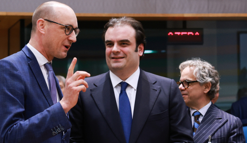 Eurogroup: Με βαριά ατζέντα η ιστορική πρεμιέρα Πιερρακάκη λόγω Βουλγαρίας και των απειλών Τραμπ για δασμούς