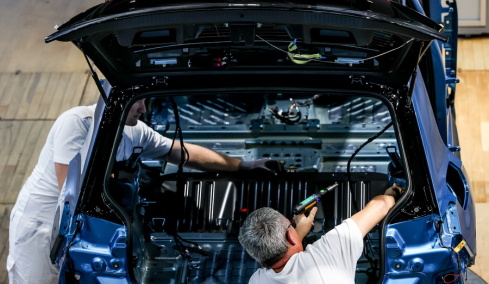 Μεγάλη πτώση των γερμανικών εξαγωγών προς τις ΗΠΑ: Μειώθηκαν κατά 9,4% τους πρώτους έντεκα μήνες του 2025