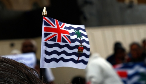 Τραμπ: Πράξη μεγάλης ηλιθιότητας η συμφωνία της Βρετανίας για την επιστροφή της κυριαρχίας των Νησιών Τσάγκος