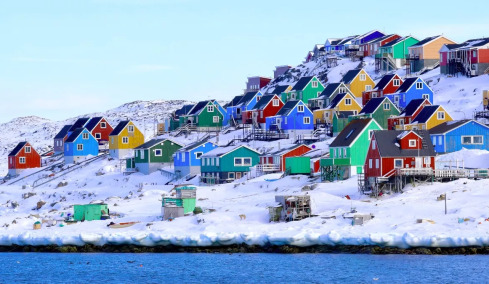 Γροιλανδία: Μάθετε τα πάντα για το μεγαλύτερο νησί που «πρέπει να έχει» ο Ντόναλντ Τραμπ
