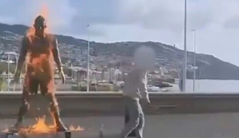 Άνδρας έβαλε φωτιά στο άγαλμα του Ρονάλντο στη Μαδέρα, δείτε βίντεο