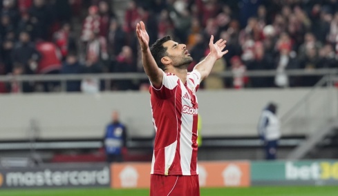 Η νίκη του Ολυμπιακού έφερε την Ελλάδα πιο κοντά στην 11η θέση: Πόσους βαθμούς θέλουν οι Πειραιώτες για να προκριθούν