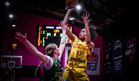 Μετά τον Παναθηναϊκό και ο Αθηναϊκός στους «8» του Euro Cup μπάσκετ γυναικών, 71-61 τη Σοπρόν στην Ουγγαρία 