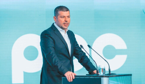 Στάσσης από το Νταβός: Η επόμενη μέρα της ΔΕΗ μετά τον άνθρακα