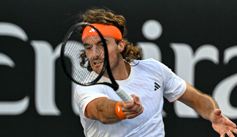 Πρόωρος αποκλεισμός για τον Στέφανο Τσιτσιπά στην πρεμιέρα του στο Indian Wells