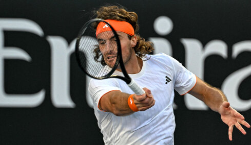 Μάχατς - Τσιτσιπάς 3-1: Όλα στραβά και αποκλεισμός στον δεύτερο γύρο του Australian Open