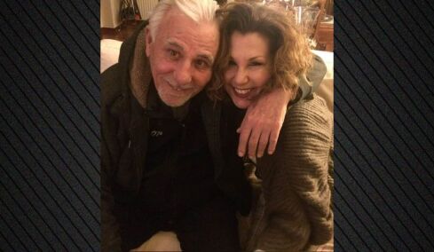 Το συγκινητικό «αντίο» της κόρης του Σπύρου Καρατζαφέρη: Έσβησες ήρεμα στην αγκαλιά μου, φίλησε μου τη μαμά