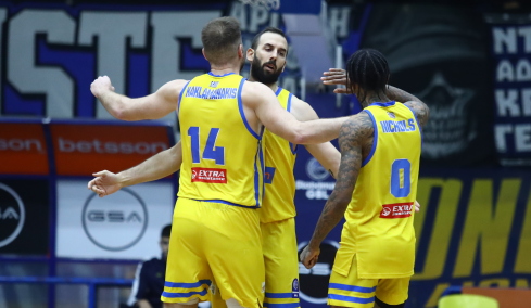 Μετά από πέντε σερί ήττες επέστρεψε στις νίκες το Περιστέρι 82-69 την Καρδίτσα, βίντεο 