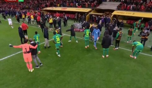 Ο πρωταγωνιστής του χάους στο Κύπελλο Εθνών Αφρικής «σπάει» τη σιωπή του: Το μποϊκοτάζ και τα σενάρια για «μαύρη μαγεία»