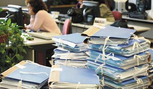 Τι είναι η ηλεκτρονική πλατφόρμα «Μίτος» που θα βοηθήσει τη μάχη κατά της γραφειοκρατίας
