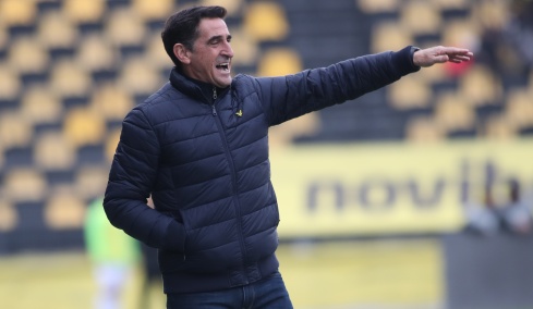 Χιμένεθ: «Τίποτα δεν χαρίζεται, θέλω παίκτες πεινασμένους για το διπλό στον Βόλο»
