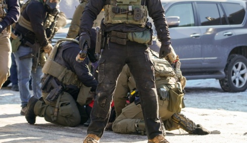 Οι γονείς του 37χρονου που σκοτώθηκε από πυρά πράκτορα της ICE καταγγέλλουν «αηδιαστικά ψεύδη» της κυβέρνησης Τραμπ