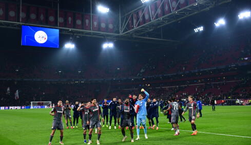 Ανοιχτός ο δρόμος του Ολυμπιακού για τους «16»: Με Αταλάντα ή Λεβερκούζεν οι ερυθρόλευκοι στα playoffs του Champions League