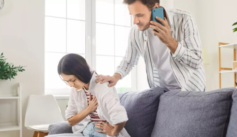 Έμφραγμα: Παράγοντες κινδύνου και συμπτώματα SOS – Ο καρδιολόγος συμβουλεύει
