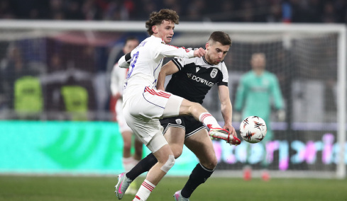 Λιόν - ΠΑΟΚ, Live η αναμέτρηση στη σκιά της τραγωδίας: 1-1 (Α' ημίχρονο)