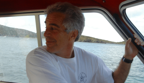 Πάνω από 3,5 εκατ. έγγραφα της υπόθεσης Επστάιν δόθηκαν στη δημοσιότητα: Το e-mail του Άντριου για 26χρονη όμορφη Ρωσίδα