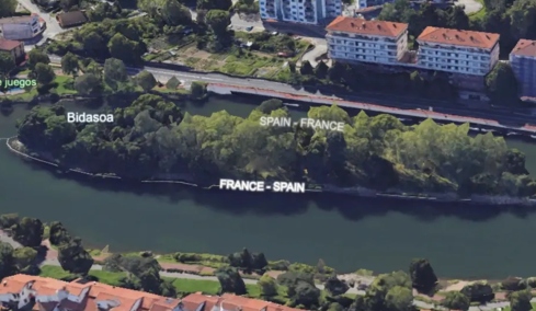 Το μικρό νησί που αλλάζει... χώρα κάθε έξι μήνες